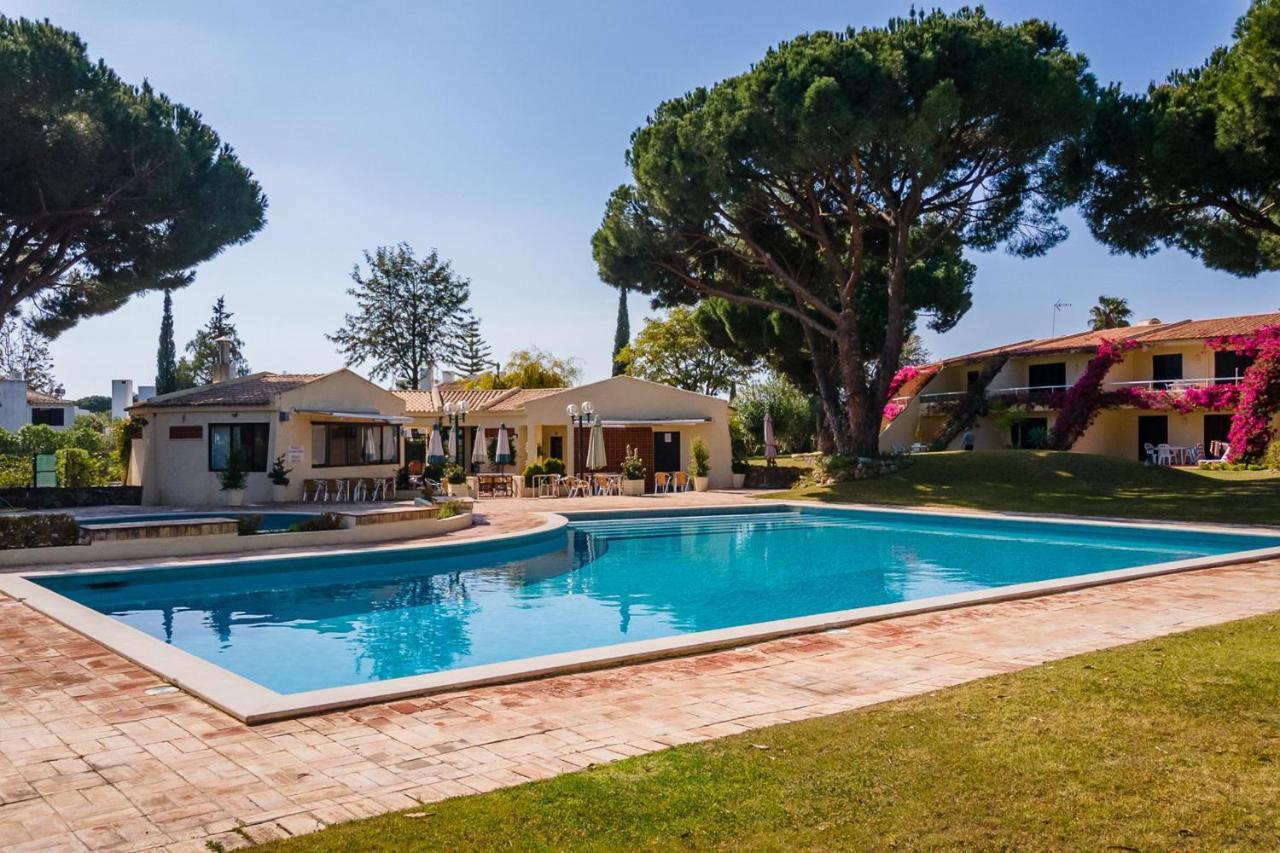 Gorgeous 2bdr W/patio & Pool By Lovelystay *